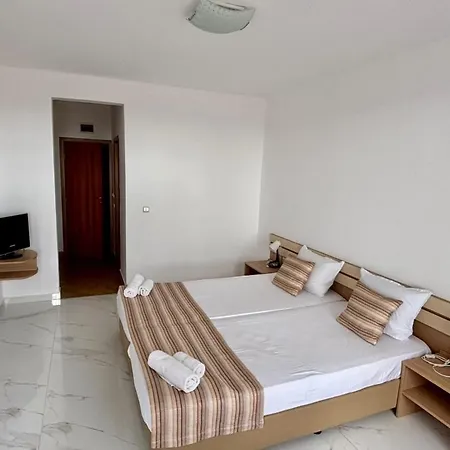 тропикана 酒店 2*