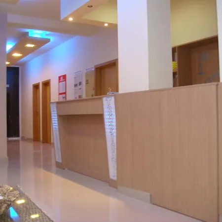 酒店 тропикана 2*