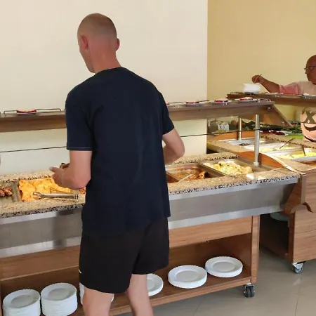 Hotel тропикана 2*