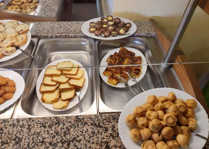 Hotel тропикана 2*